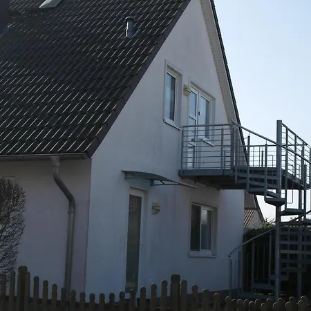 Villa Zum Ostseestern, Fewo Eg Lejlighed